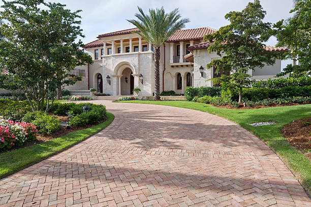 Reasons to Select Us for Your Driveway Paving Requirements in Happy Valley, CA